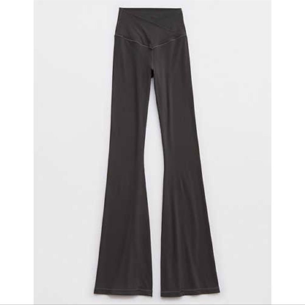 aerie Black Flared High-Waist Leggings